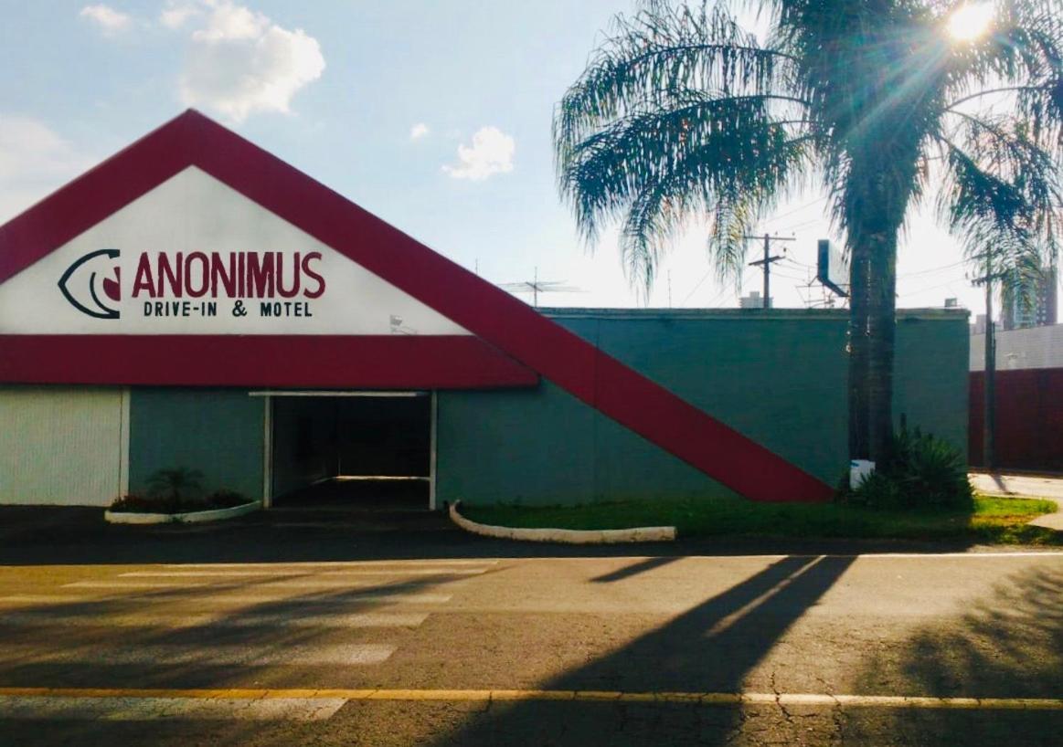 Motel Anonimus パソ・フンド エクステリア 写真